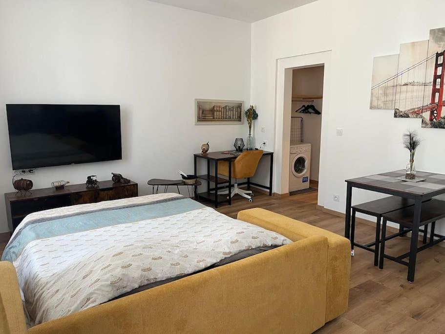 Apartamento L'Industriel Montréjeau Exterior foto